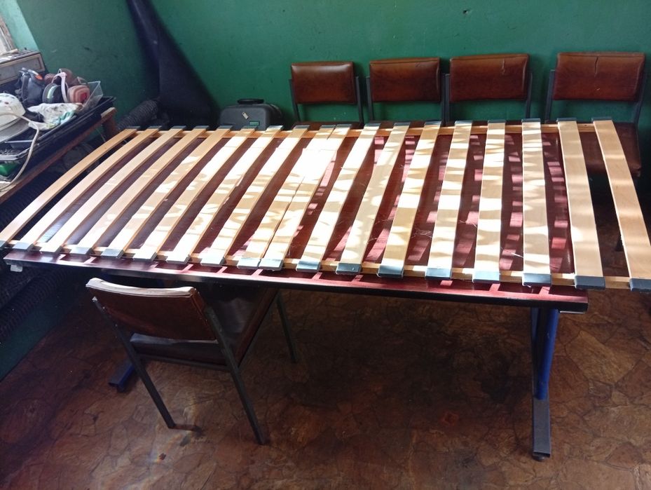 Stelaż do łóżka 90x200