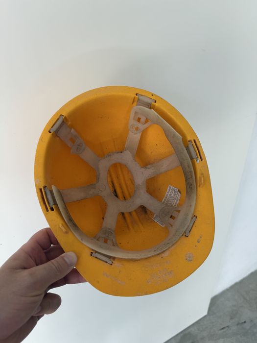 Capacete proteção obra (vintage - antigo)