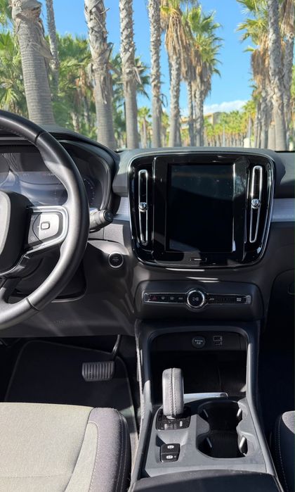 Carro Volvo XC 40