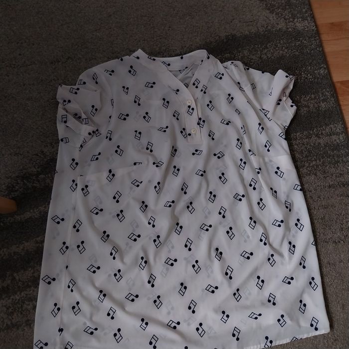 Bluzka w nuty nowa 2xl