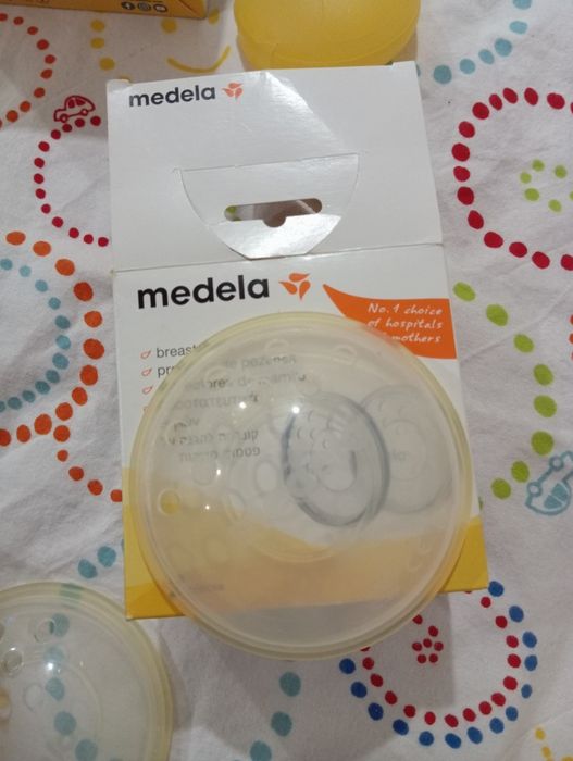 Kit Medela Amamentação - Discos Absorventes + Protetores