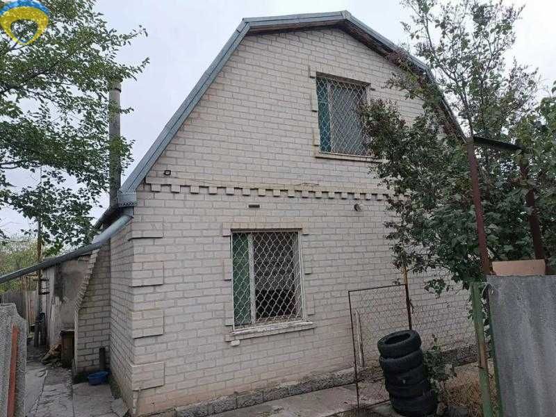 Продам 2-поверховий будинок у с. Світле (Старі дачі)