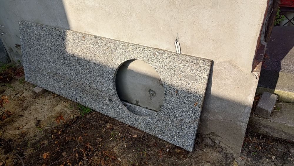 Blat granitowy do kuchni STRZEGOM