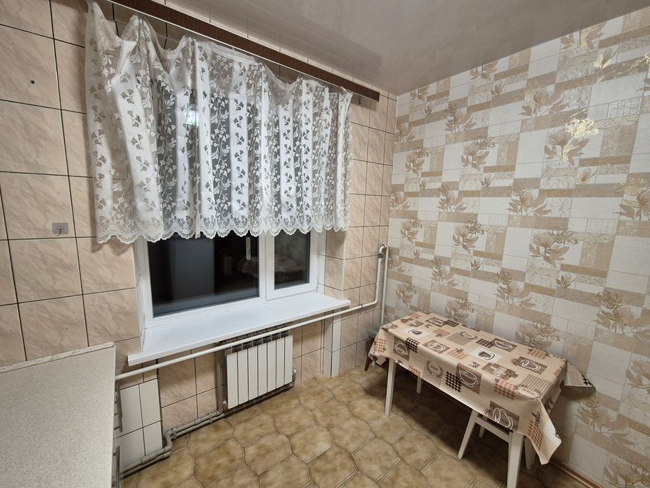 2 Кімнатна.В Центрі Біля Макдональдс