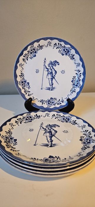 Блюда та тарілки Германія