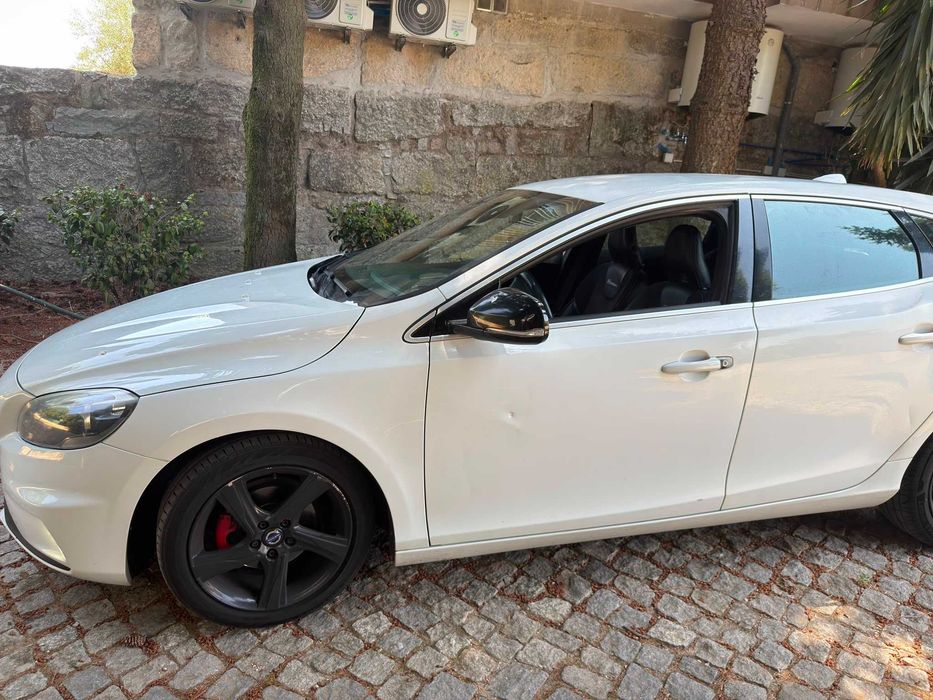 Volvo V40 D2 R-Desing