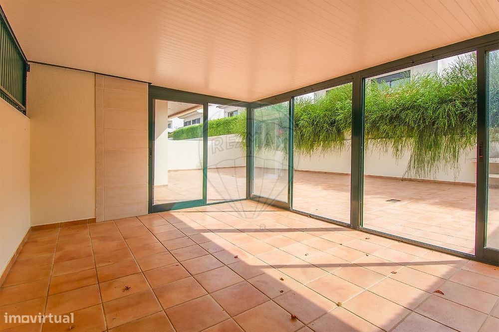 Apartamento T2 para arrendamento