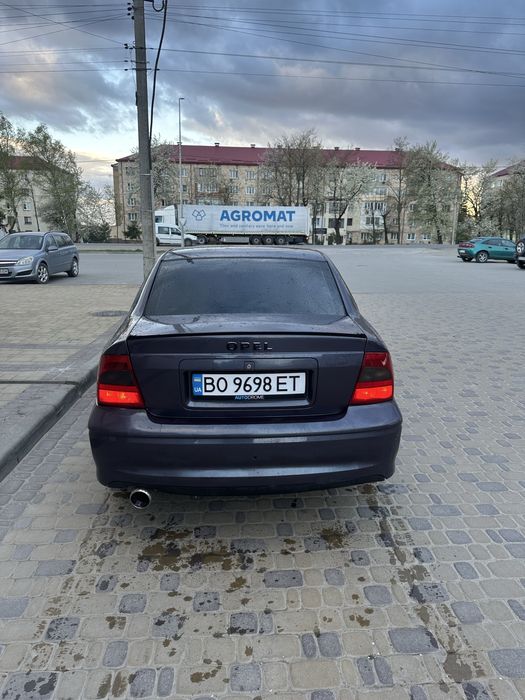 Продам опель вектра б