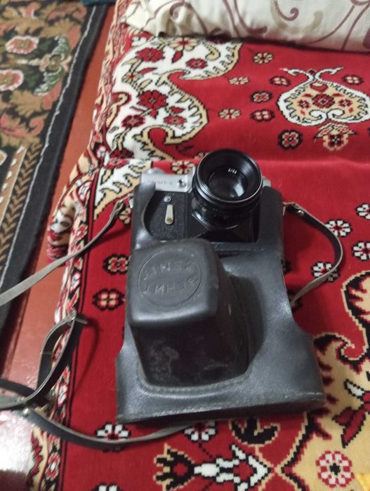 Продаю фотоапарат "ЗЕНИТ-Е"