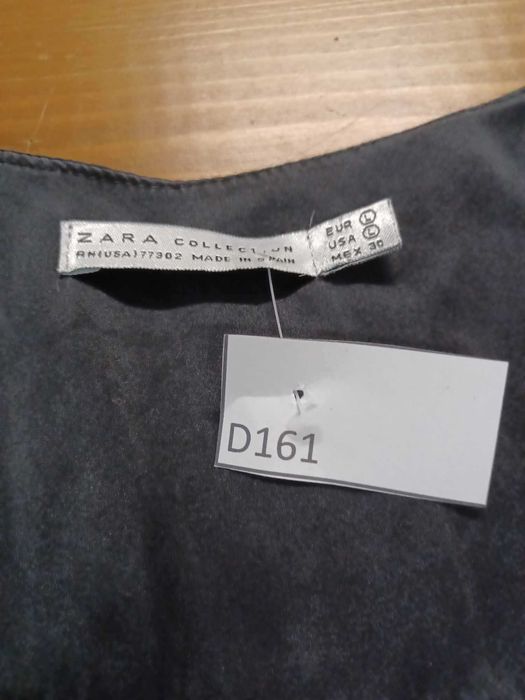 Czarna elegancka koronkowa sukienka Zara   r. L