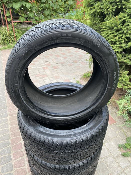 Шини Колеса 4шт NEXEN 245/45 R18  Зима