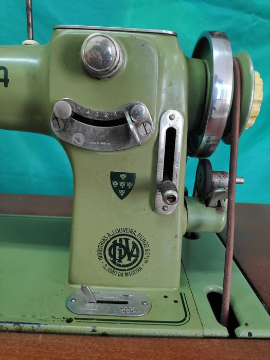 Máquina Costura Oliva CL50