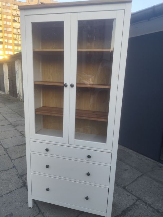 Witryna hemnes ikea