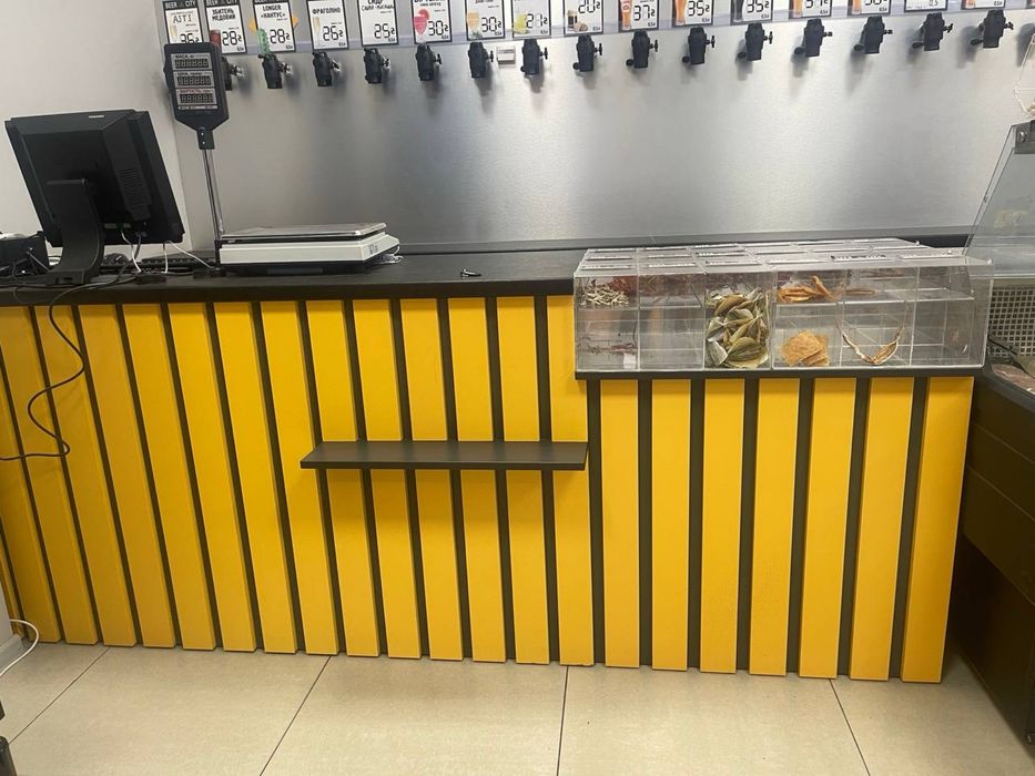 Пивной магазин мебель