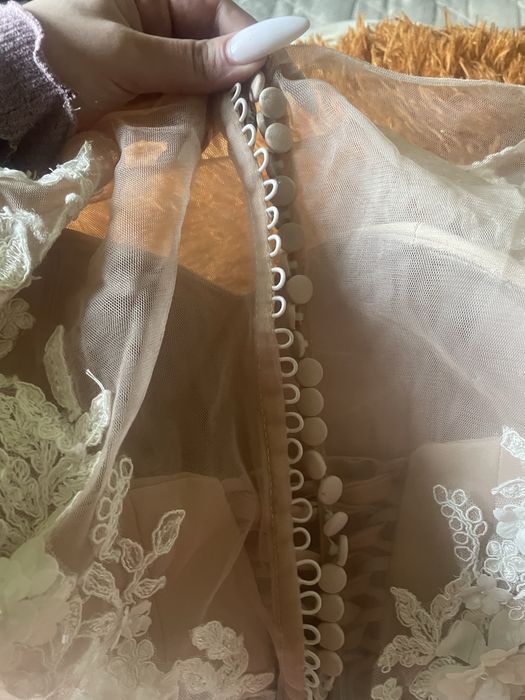 Продам сукню на випускний