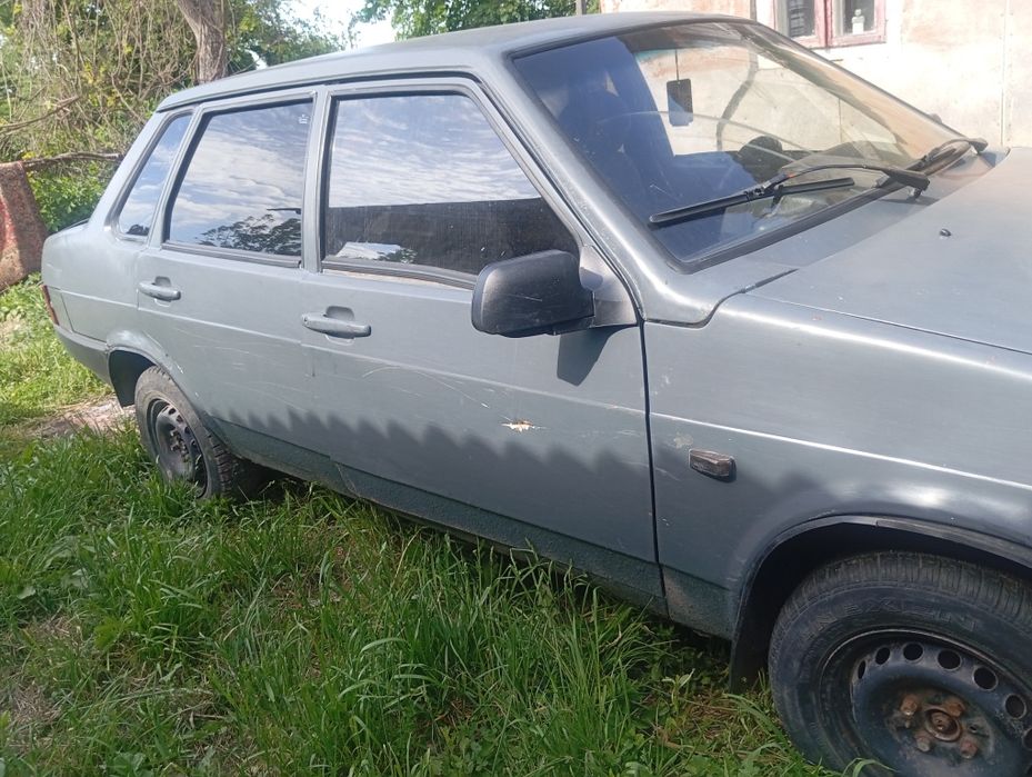 Продам ВАЗ на ходу строчно ціна договірна