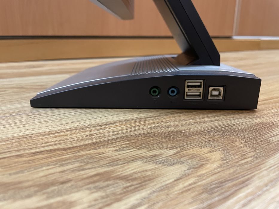 Monitor LCD Hyundai 17” – funcional e económico