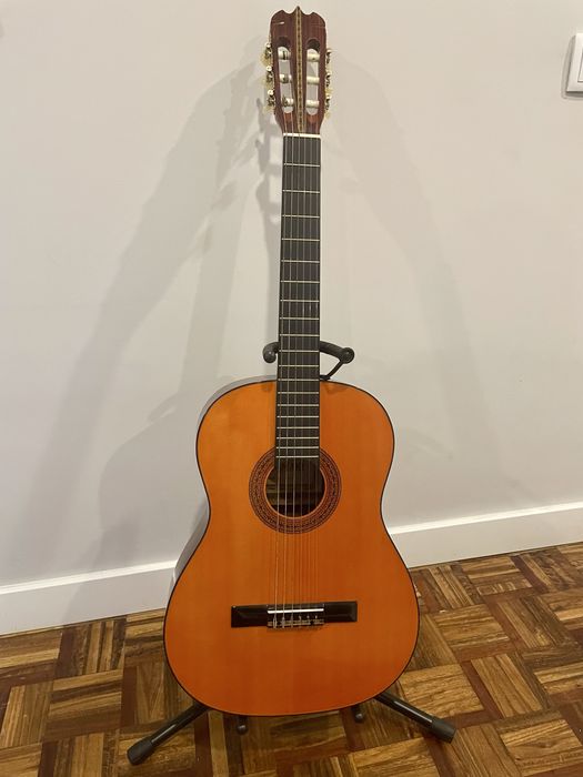 Guitarra classica Tamaki SC330
