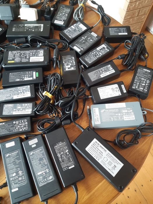 Блок зарядне 58.8V/25.2V/24V/20V/19V/12V... живлення адаптер питания