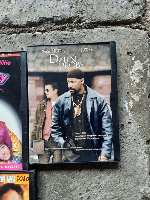 Filmy dvd od 3zł