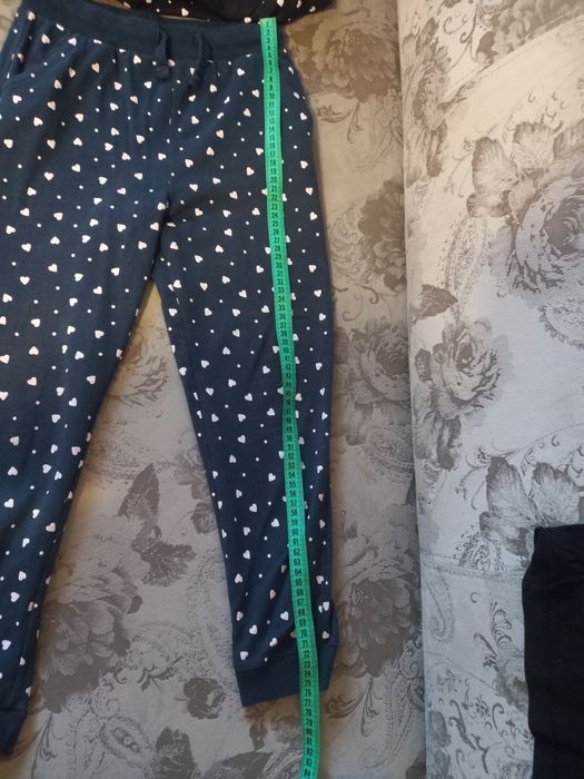 Спортивний костюм на 128-134 см +кофточка