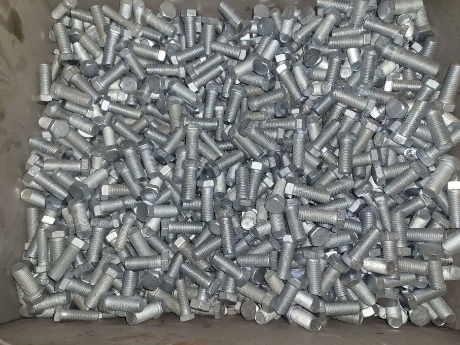 Метиз; гайка;  болт М10×30 ; М10×40; М12×40;М16×40; Гайка М12;М16