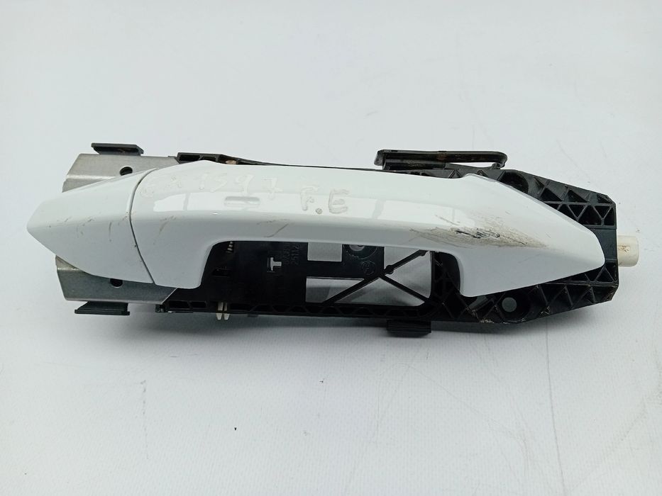 Puxador porta frente esquerda AUDI A3 Limousine (8YS)