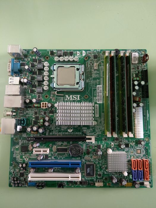 Płyta główna msi 7502 z 3gb ram i procesorem