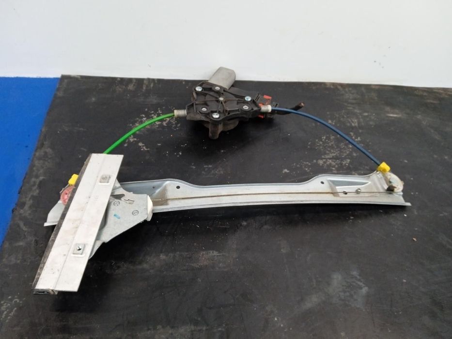 ELEVADOR DE VIDRO FRONTAL DIREITO OPEL CORSA D 2008 -13188491