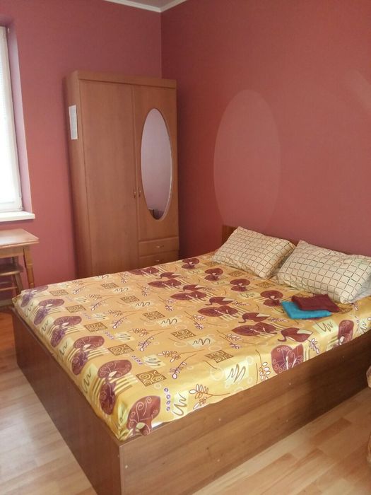 Евроремонт, без залога,  метро Академгородок, без комиссии. Посуточно