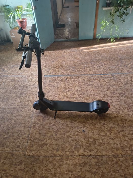 Електросамокат YooBee MK042 Long 350W 8,5" 10 Аh