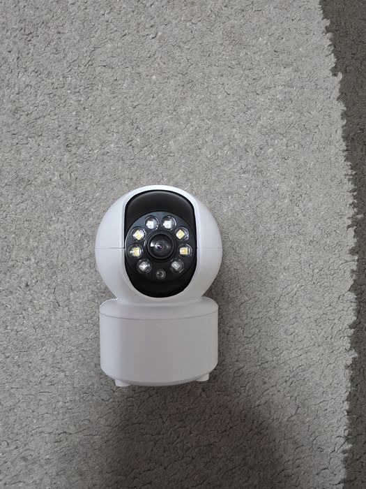 Відеокамера WI FI