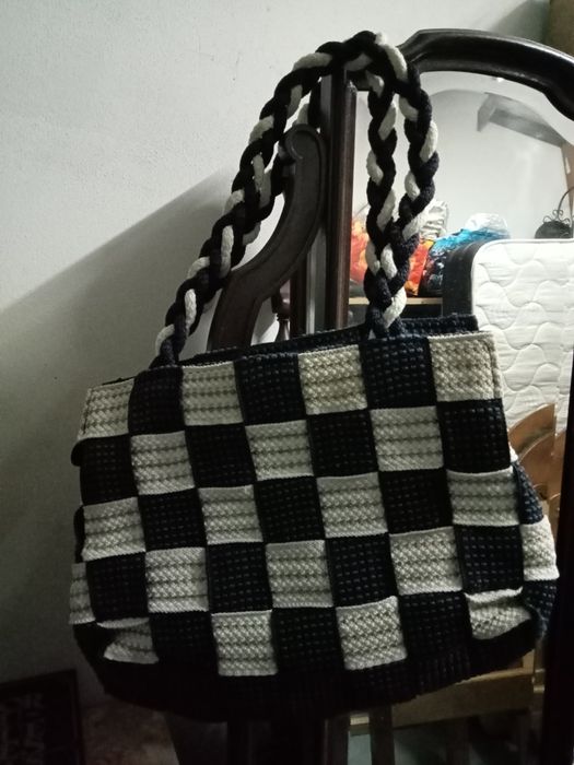 Vendo 4 bolsas de senhora como novas