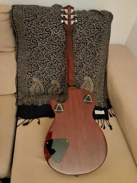 Guitarra GRETSCH single cut com whamy bar