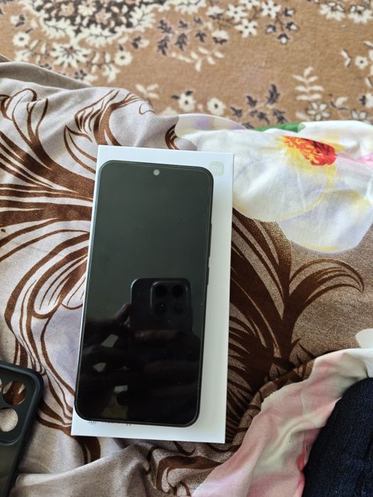 Продам сяомі 15  12/512