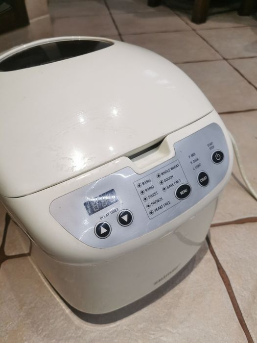 Maszyna do pieczenia chleba