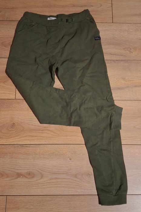 Spodnie khaki dla chłopca