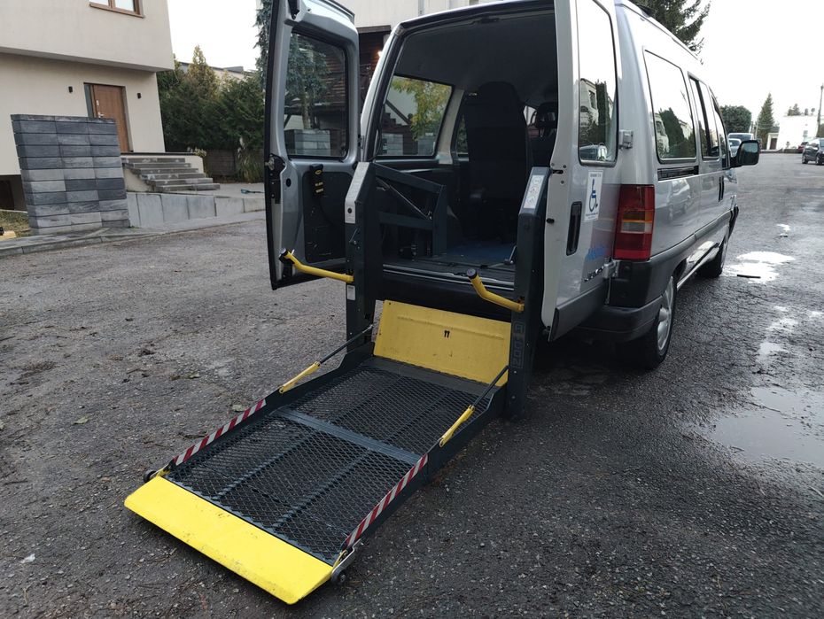 Citroen Jumpy 2.0B Elektryczna Winda Dla Nipałnosprawnych Pilot