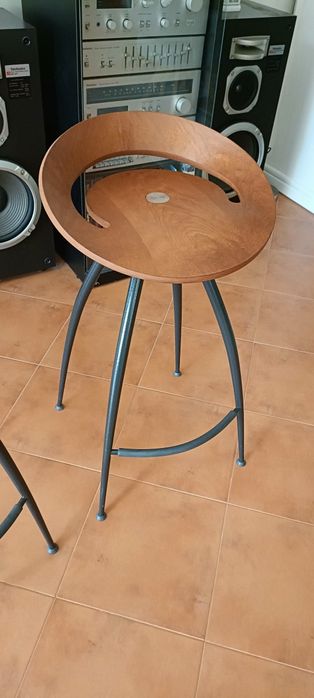 Conjunto de 2 bancos bar Lyra da Magis