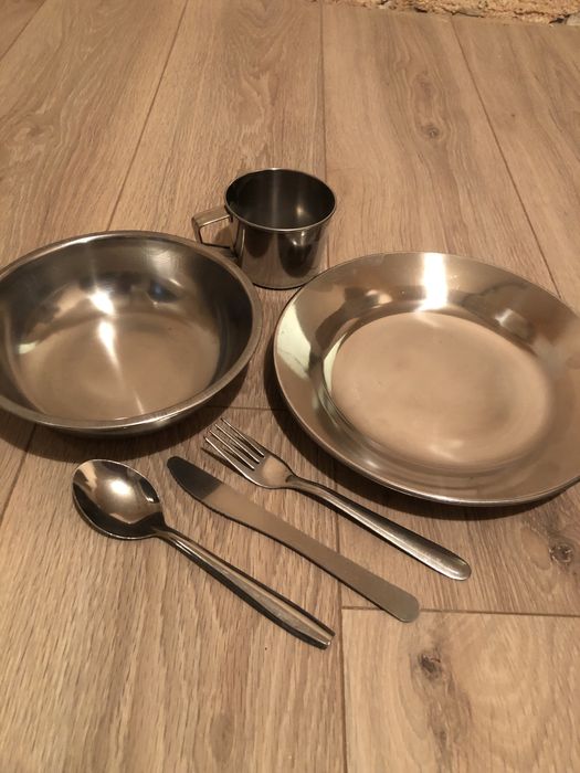 Посуд нержавіючий