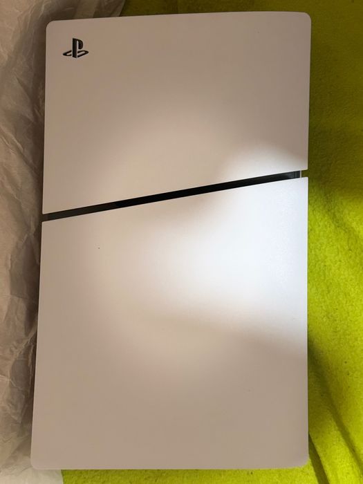 Comprado a 1 mês na worten com fatura e tudo se precisar