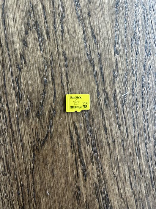 Nintendo Switch OLED | Caixa + Cartão 256GB | Excelente estado