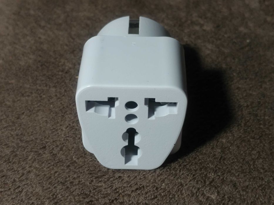 Адаптер переходник на EU вилку с заземлением из US UK AU