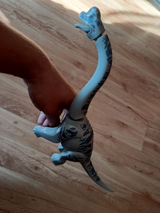 Lego Brachiozaur. Dinozaur jak nowy. Brach01.