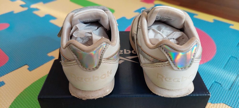 Reebok Menina 22.5