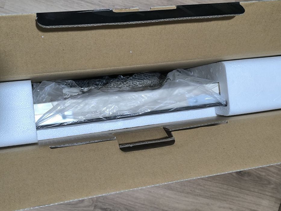 Placa de indução Confortec CFH6244IND 4 zonas – Como nova com garantia