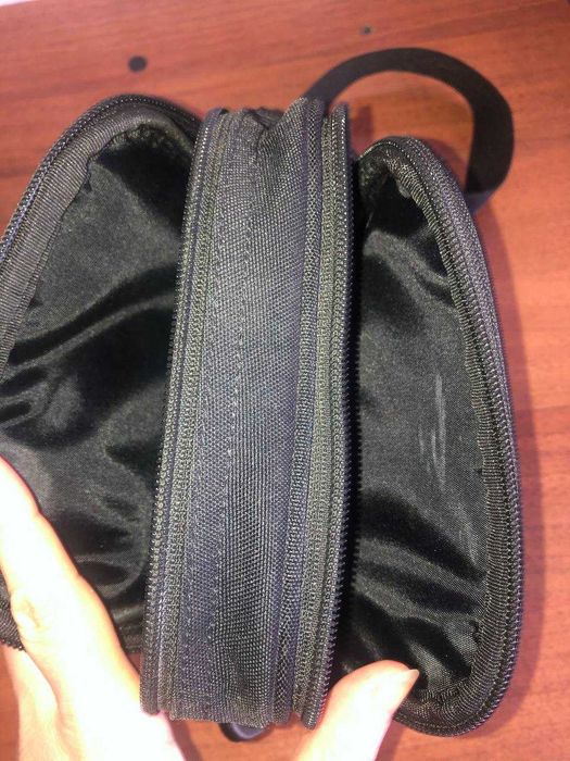 черная сумка Carhartt WIP Essentials Bag