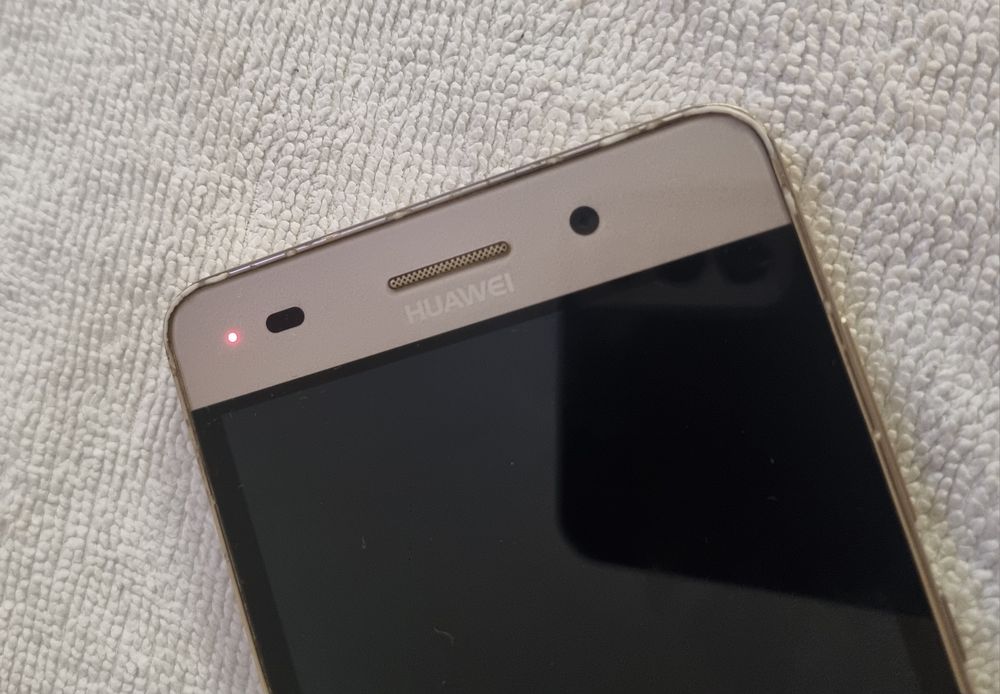 Huawei para arranjonou peças modelo Honor 4c
