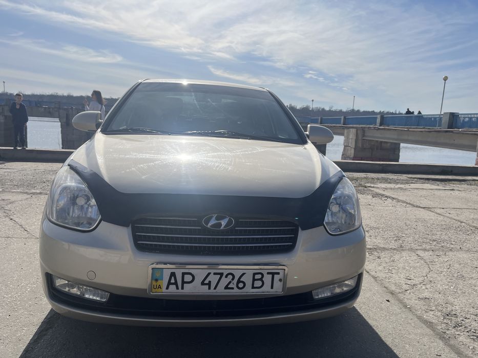 Hyundai accent 2009 рік