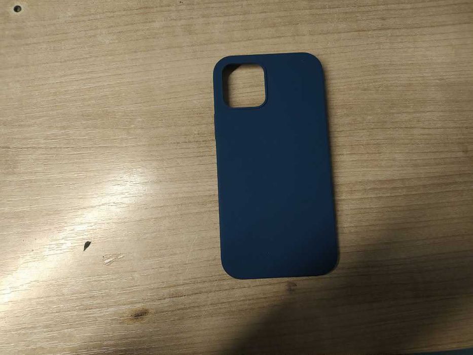 Etui na Iphone 12